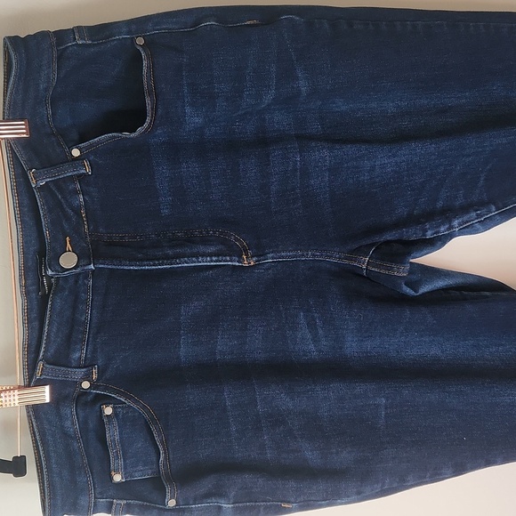 Universal Standard Joni High Rise Curve Slim Leg Jeans, Size 20 - Picture 3 of 10